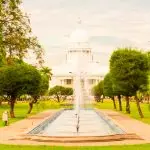 Viharamahadevi park a grandeur in COlombo